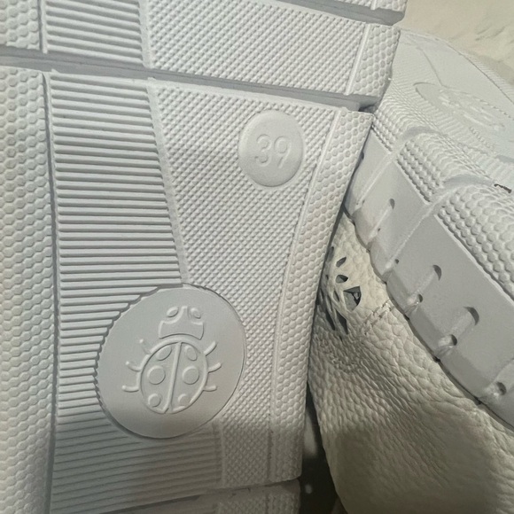 Chic White Perforated Women's Sneakers - Picture 10 of 11